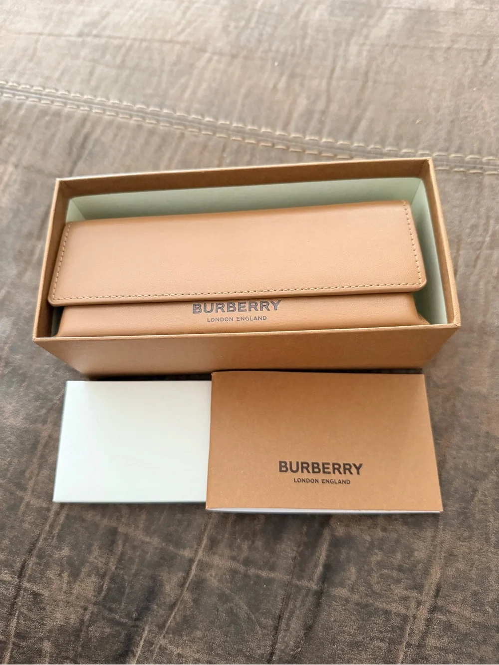 Burberry Men's Aviator Sunglasses in Brown and Gold-Tone